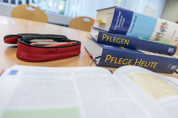 Infos für Auszubildende zur Pflegefachkraft